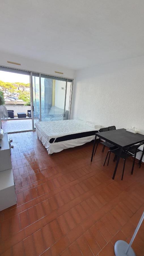 Studio 137 Port Camargue, Piscine, Climatisation, 4 Personnes Le Grau-du-Roi Ngoại thất bức ảnh